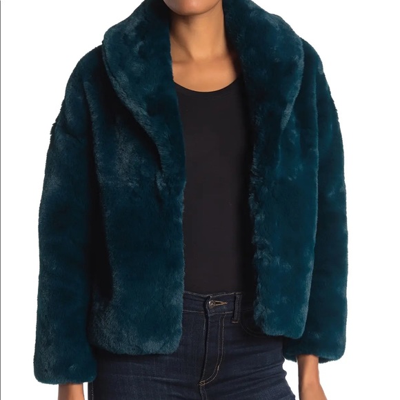 LOVE TOKEN | TIARA FAUX FUR JACKET - Picture 7 of 10